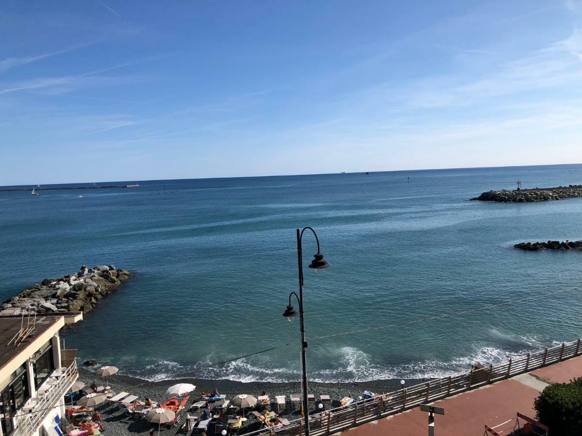 La Casetta Di Dory Sul Mare Genoa Exterior photo